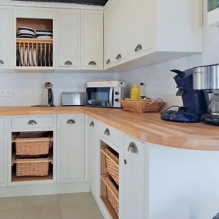 Belle Maison En Pierres Avec Piscine *