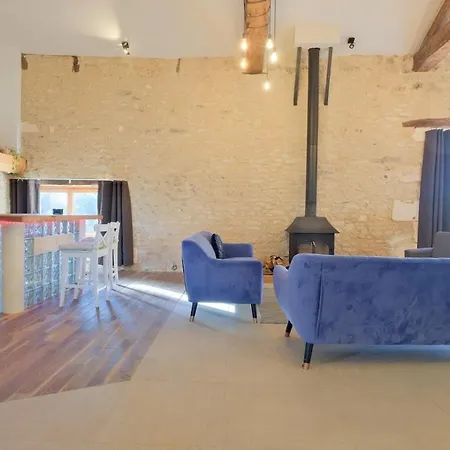 Belle Maison En Pierres Avec Piscine